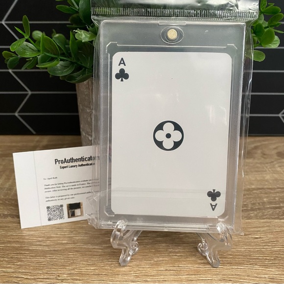 Louis Vuitton - Takashi Murakami Cards - Royal Flush - Clubs - Picture 2 of 7